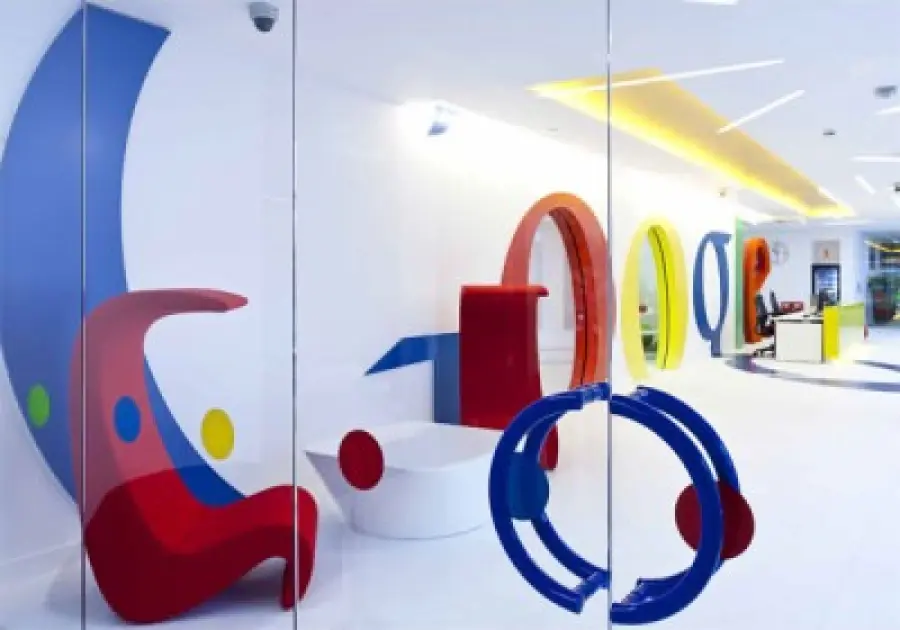 Facciamo un tour nei data-center di Google con Street View