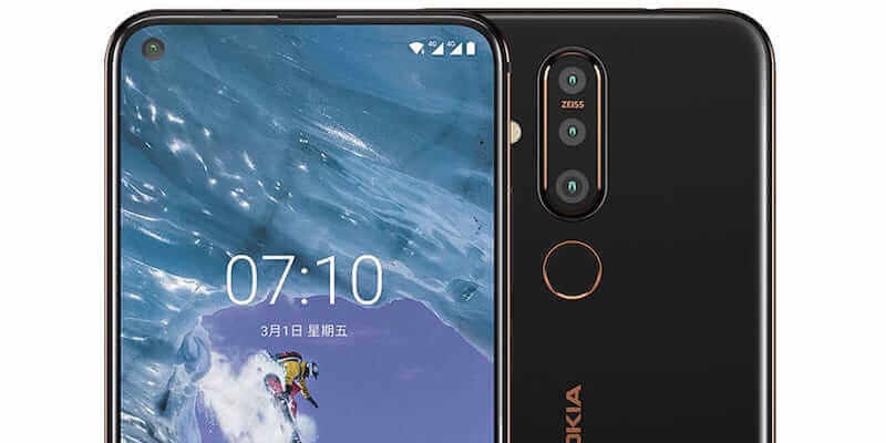 Nokia X71: foro nello schermo e tripla fotocamera posteriore