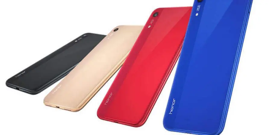 Honor Play 8A ufficiale con MediaTek Helio P35 e Android 9 Pie